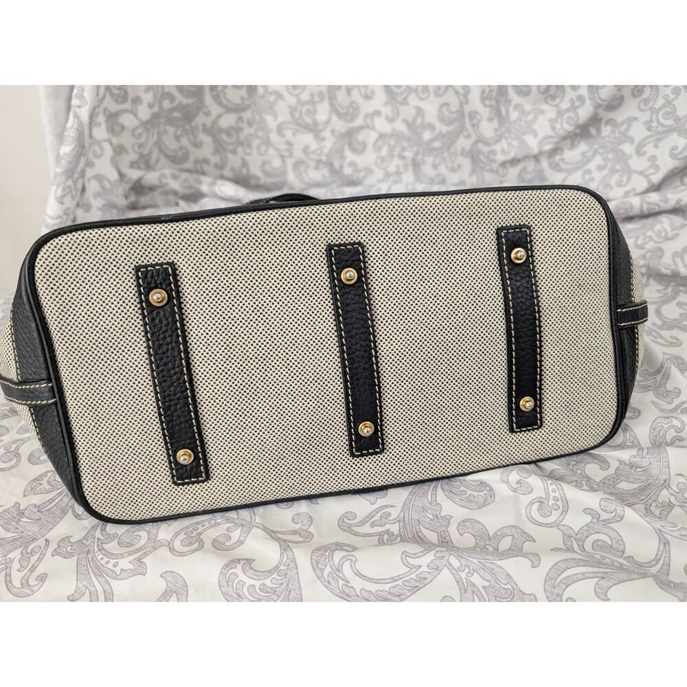 dooney & bourke purse - Picture 4 of 11
